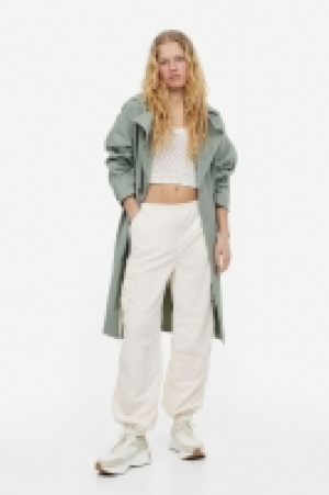 Pantalon parachute taille basse 29.99 €