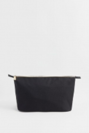 HM  Trousse de toilette