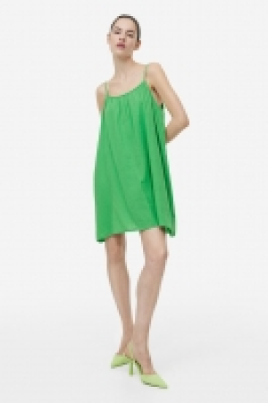 Robe sans manches 12.99 €
