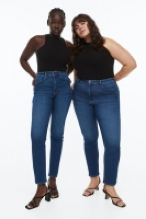 True To You Slim High Jeans 29.99 €
