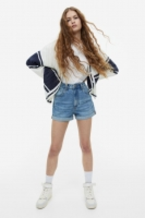 Short en denim avec taille haute 19.99 €