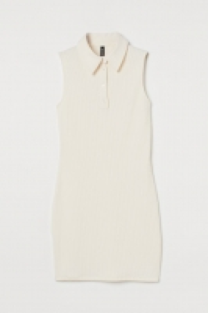 Robe côtelée 4.99 €