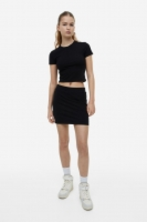 Minijupe 4.99 €