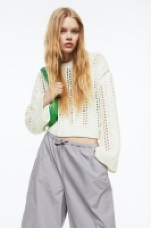 Pull en maille torsadée 10.99 €