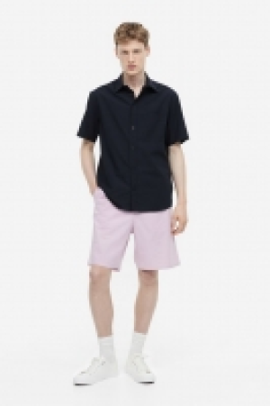 Short Relaxed Fit en lin mélangé 15.99 €