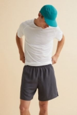 Short running 12.99 €