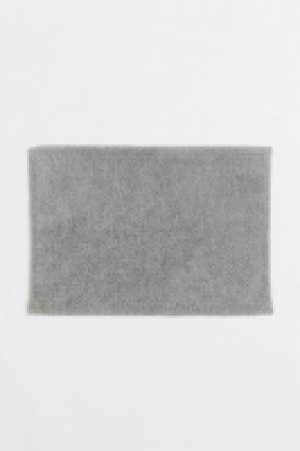 HM  Tapis de bain tufté
