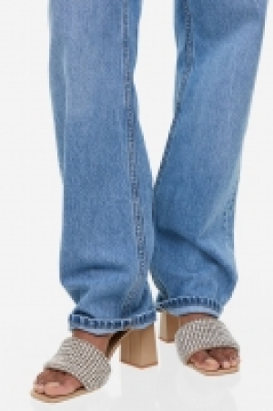 Sandales à strass 24.99 €