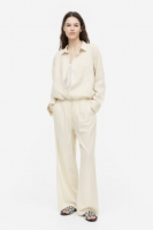 Pantalon large 15.99 €