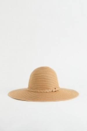 Chapeau de paille 5.99 €