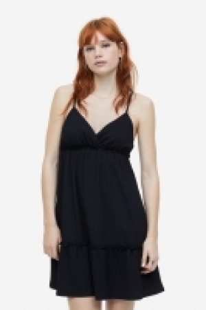 Robe volantée en crêpe 12.99 €