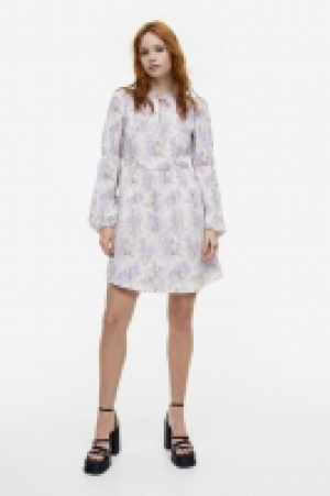 HM  Robe trapèze à motif