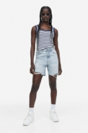 Short High Waist Bermuda 15.99 €