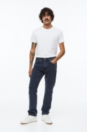 HM  Regular Jeans