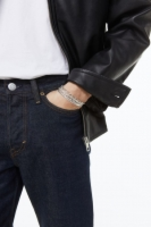 Lot de 4 bracelets 3.99 €