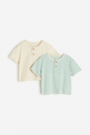 Lot de 2 T-shirts à col tunisien en coton 6.99 €