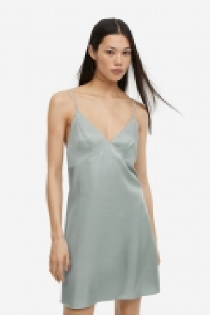 Robe en satin avec bretelles en strass 7.99 €