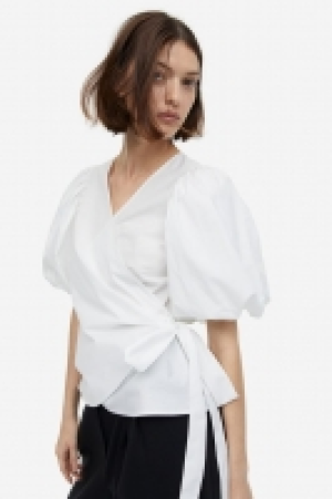 Blouse à fermeture croisée avec manches ballon