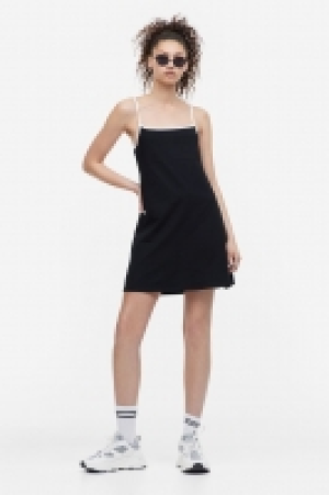 HM  Robe trapèze en jersey