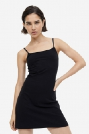 HM  Robe en jersey avec jupe évasée