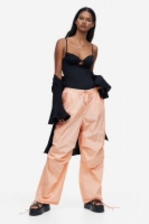 HM  Pantalon parachute en nylon