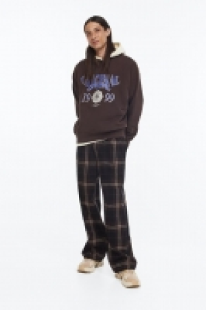 HM  Pantalon Loose Fit en velours côtelé