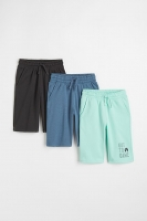 Lot de 3 shorts en molleton 12.99 €