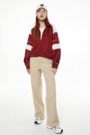 Pantalon en velours côtelé 12.99 €