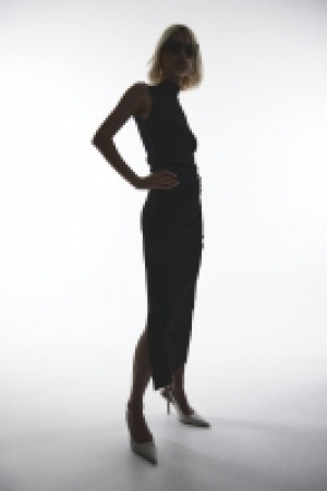 Robe moulante froncée 7.99 €