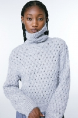 Pull col roulé 17.99 €