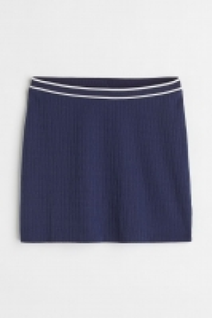 Jupe courte 4.99 €