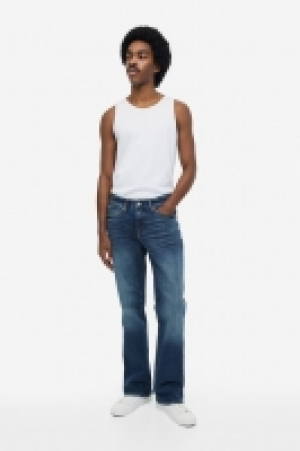 HM  Flared Slim Jeans