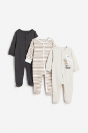 Lot de 3 pyjamas en coton 14.99 €