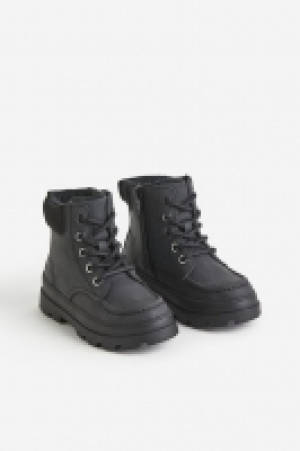 Bottines chaudement doublées 17.99 €