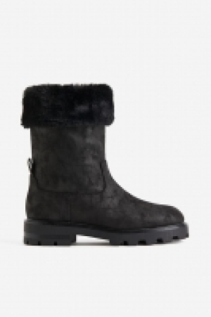 Bottines chaudement doublées 21.99 €