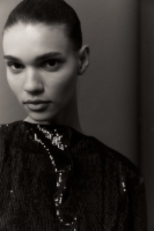 Blouse à sequins 11.99 €