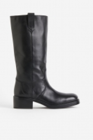 HM  Bottes montantes en cuir